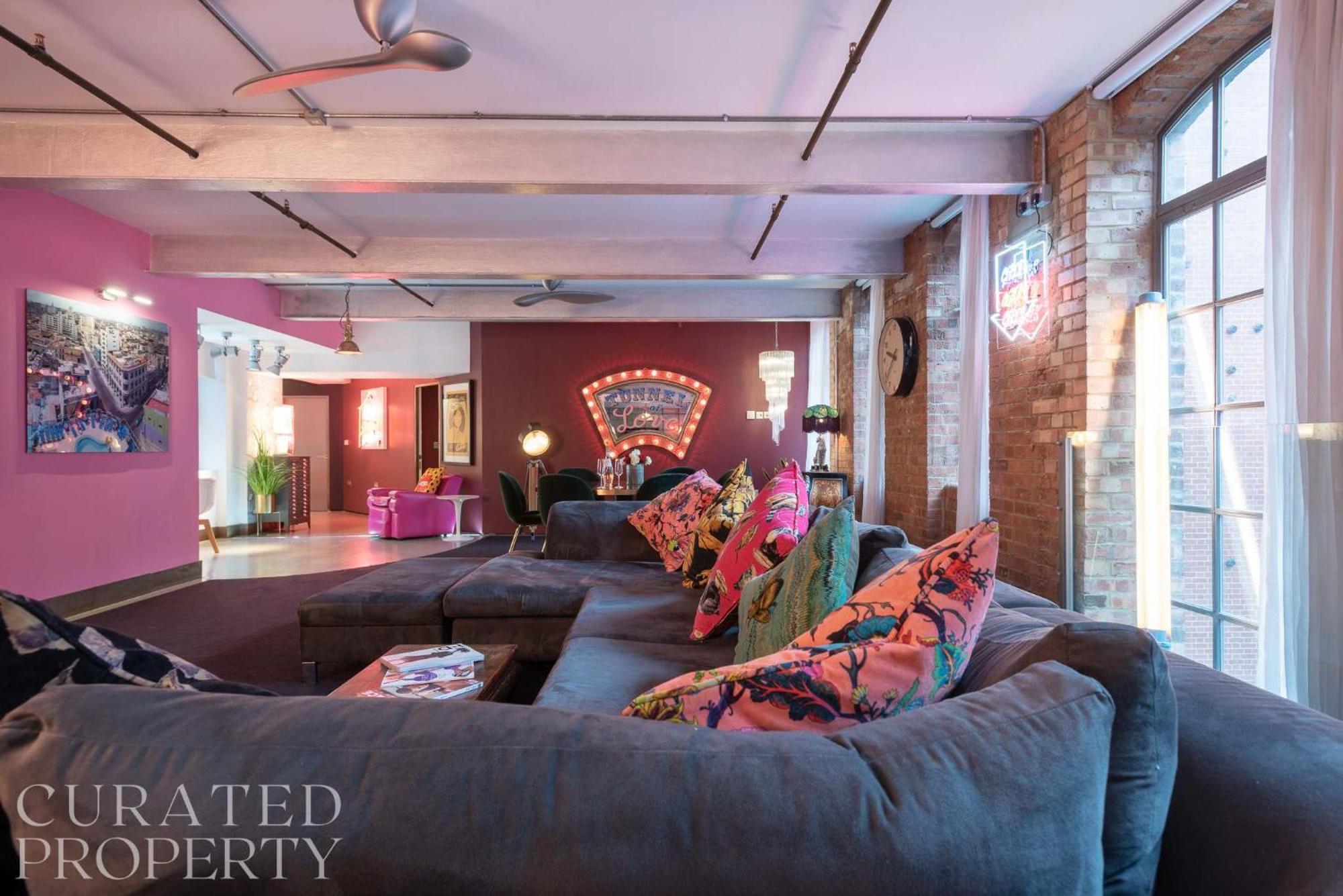 Amazingly Luxurious Loft Apartment, Soho - 3 Bedrooms, 2 Bath & Office Londýn Exteriér fotografie